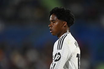 Real Madrid triệu tập gấp ngôi sao tới Mỹ