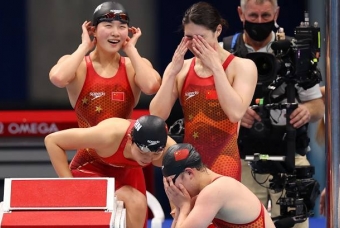 Trung Quốc phá kỷ lục thế giới tại Olympic