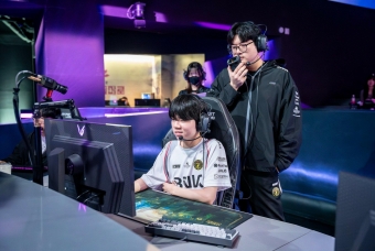 Diable phát biểu đầy cảm xúc sau khi giành Pentakill