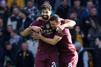 Trực tiếp Man City 1-1 Wolves: Áp đảo hoàn toàn