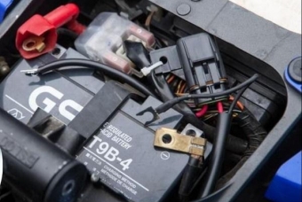 Nhận diện sớm 3 dấu hiệu cảnh báo cần thay mới bình ắc quy xe máy