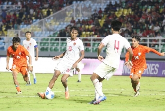 Trực tiếp U20 Indonesia 0-1 U20 Iran: Lợi thế sớm