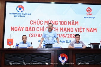 Chủ tịch VFF mất ngủ, bạc cả tóc sau trận thua Malaysia