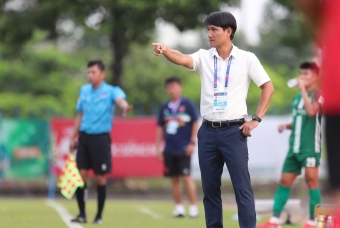 Thầy của Công Phượng bất ngờ đấu CLB chủ quản ở trận play-off