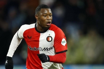 Aston Villa giành chữ ký 'viên ngọc thô' của Feyenoord