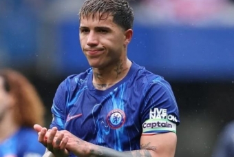 Enzo Fernandez tỏa sáng, tự tin đối đầu đội bóng cũ