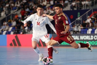 Đại diện châu Á đại thắng 7-1 ngày ra quân futsal World Cup