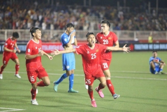 ĐT Việt Nam chào đón 'người hùng' trở lại ở bán kết AFF Cup