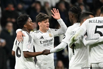 Trực tiếp Real Madrid vs Celta Vigo: 19h00 ngày 4/5/2025