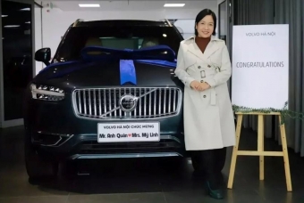 Vợ chồng Diva Mỹ Linh chi hơn 4 tỷ đồng tậu SUV hạng sang Volvo XC90