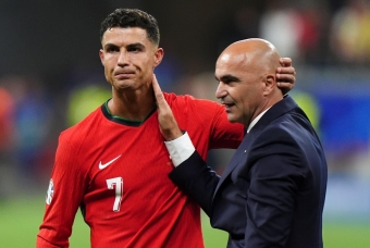 HLV Bồ Đào Nha lên tiếng cảnh báo Ronaldo