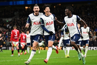 Rượt đuổi kịch tính, Tottenham hạ MU tại Carabao Cup