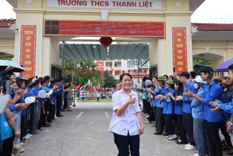 CHÍNH THỨC: Điểm chuẩn vào lớp 10 của Hà Nội năm học 2025-2026