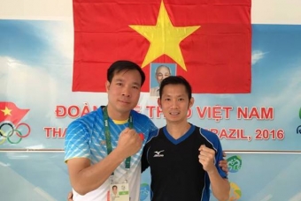 VIDEO: Tiến Minh ngược dòng thành công ở trận mở màn Olympic 2016