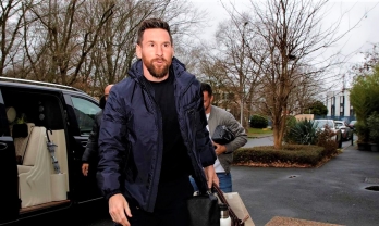 CHÍNH THỨC: Ngã ngũ thương vụ Messi gia nhập 'gã khổng lồ'