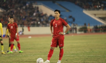 Trung vệ ĐT Việt Nam chỉ rõ lý do bị Singapore cầm hòa ở AFF Cup 2022