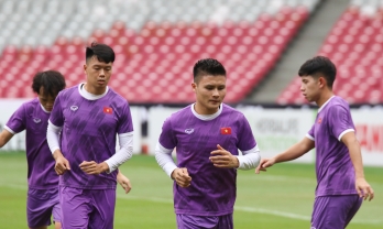 ĐT Việt Nam tập luyện chống 'vũ khí đặc biệt' của Indonesia ở AFF Cup
