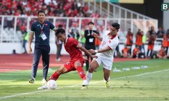 Hậu vệ ĐT Việt Nam bất ngờ 'quay xe' ngay trước giờ đá Indonesia