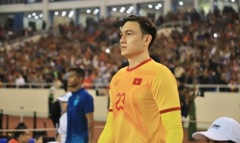 Mất kỷ lục đầy tự hào, Văn Lâm có 'vũ khí' mới ở chung kết AFF Cup