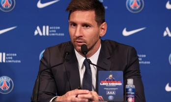 Lionel Messi làm phật lòng fan, quyết định bất ngờ cho tương lai