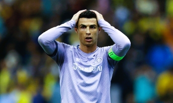 Bắt chước Ronaldo, cầu thủ trẻ suýt gặp nguy hiểm tính mạng