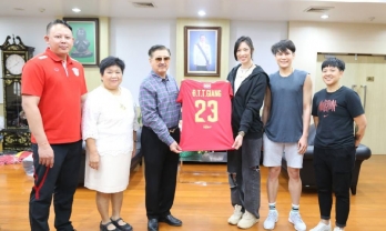 Hoa khôi bóng chuyền Trà Giang chính thức gia nhập Thai League
