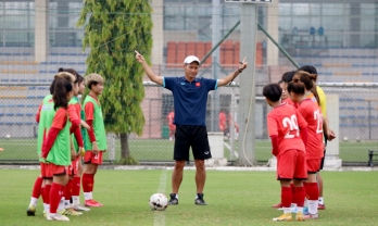 HLV Nhật Bản tìm kiếm 'Huỳnh Như 2.0' cho bóng đá Việt Nam