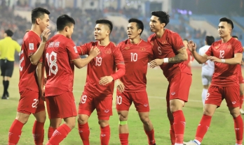 Bất ngờ cầu thủ ĐT Việt Nam được AFF vinh danh trước bán kết