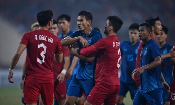 Báo Thái 'tấn công' một cầu thủ ĐT Việt Nam sau chung kết AFF Cup
