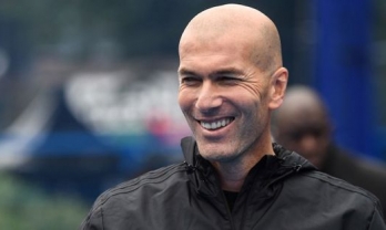 XÁC NHẬN: Zidane từ chối Juventus để gia nhập bến đỗ vĩ đại chưa từng có