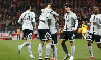 Messi-Mbappe hóa người hùng muộn, PSG thắng 'nghẹt thở' Brest