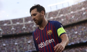 'Bị đâm sau lưng', Messi sắp rời Barca tới Mỹ thi đấu?
