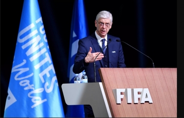 
                FIFA thử nghiệm luật việt vị mới: Bước ngoặt của lịch sử
            