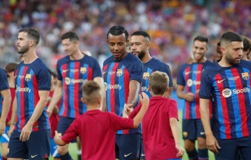 3 ông lớn nước Anh tranh giành hậu vệ trị giá 60 triệu euro của Barca