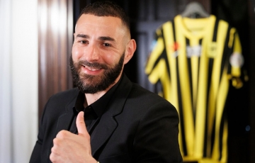 
                CHÍNH THỨC: Benzema ra mắt đội bóng mới, đối đầu Ronaldo
            