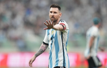 
                Đến Mỹ thi đấu, Messi vẫn kiếm được hàng triệu đô từ Saudi Arabia
            