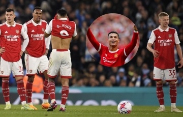 
                Arsenal mất chức vô địch Premier League vì không chiêu mộ Ronaldo?
            