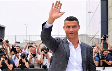 
                Tin chuyển nhượng tối 24/5: Ngã ngũ vụ Ronaldo tái xuất châu Âu, Mason Mount đến MU?
            