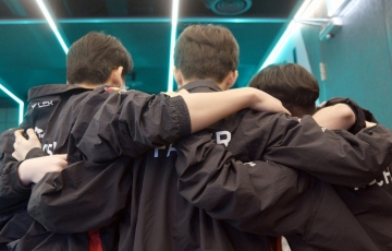 Thảm bại trước GEN tại chung kết LCK, T1 có còn cơ hội tới MSI 2023?