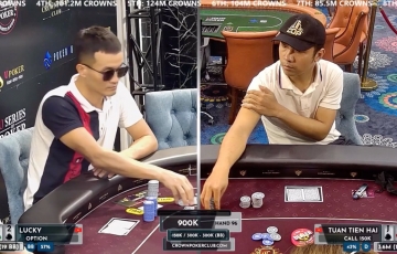 
                Hết game thủ lại đến BLV AOE chuyển sang chơi Poker chuyên nghiệp
            