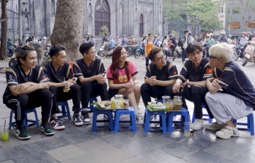 
                Dùng eSports để quảng cáo ẩm thực
            