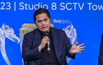 
                Chủ tịch LĐBĐ Indonesia tăng lương cho trọng tài cao hơn cả bộ trưởng
            