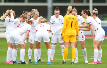 
                Nhà vô địch Châu Âu bị cắt tiền thưởng thi đấu tại World Cup
            