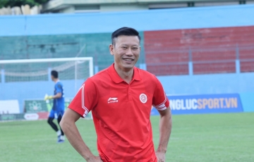 
                HLV Viettel tiết lộ bí kíp đả bại kình phục đình thủ Hà Nội
            