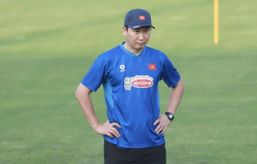 HLV Kim Sang Sik có thay đổi bất ngờ với ĐT Việt Nam