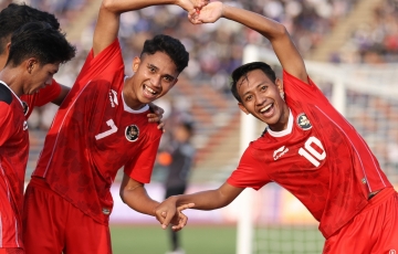 Sao châu Âu tỏa sáng, U22 Indonesia khởi đầu hoàn hảo ở SEA Games 32
