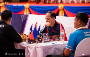 
                VĐV Việt Nam đổ máu sau chiến thắng kịch tính trước Thái Lan
            