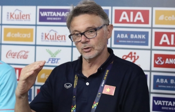 HLV Troussier trổ tài thao lược, tính kế cho U22 Việt Nam ở bán kết