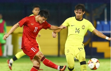 U22 Việt Nam vào bán kết trong ngày đối thủ nhận 2 thẻ đỏ