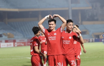Tiền vệ số 1 Việt Nam được khen hết lời, là ngôi sao đa năng bậc nhất
